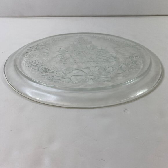 Vintage Clear Glass Christmas Tree Platter With Garlands Bows Bell Design - Picture 3 of 8